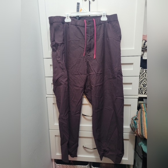 LULULEMON LAB Pants Size 38 - Picture 1 of 3
